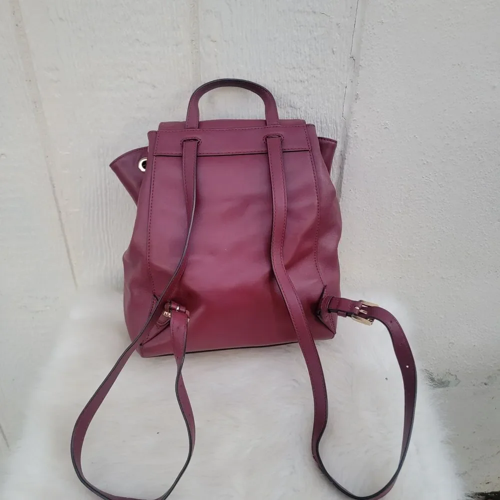 Michael Kors Sadie Leather backpack Mulberry(burgundy) Chain Detail